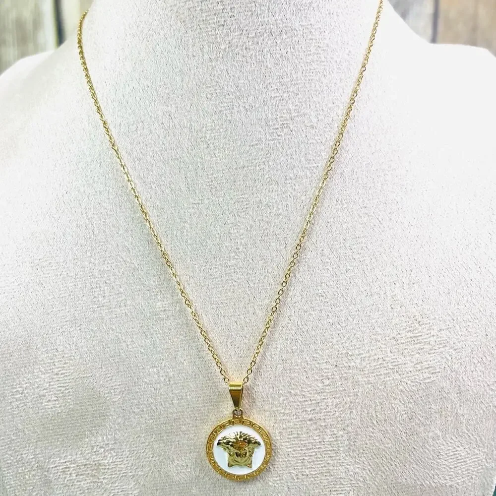 18K Gold Plated Medusa Pendant Necklace